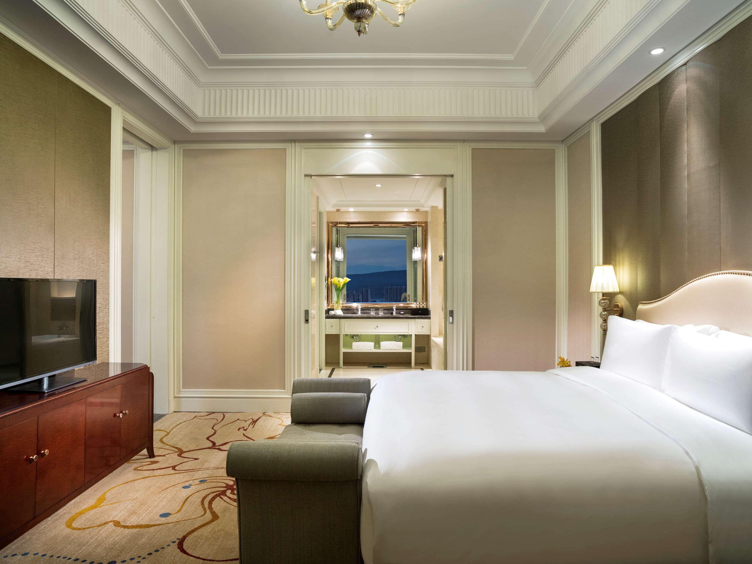Sofitel Xining Hotell Eksteriør bilde